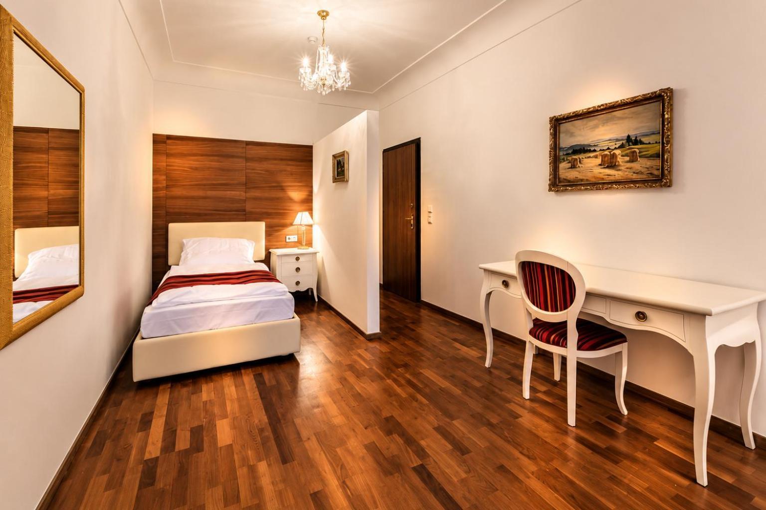Executive Triple Room