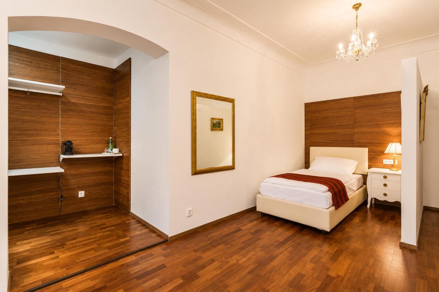 Executive Triple Room