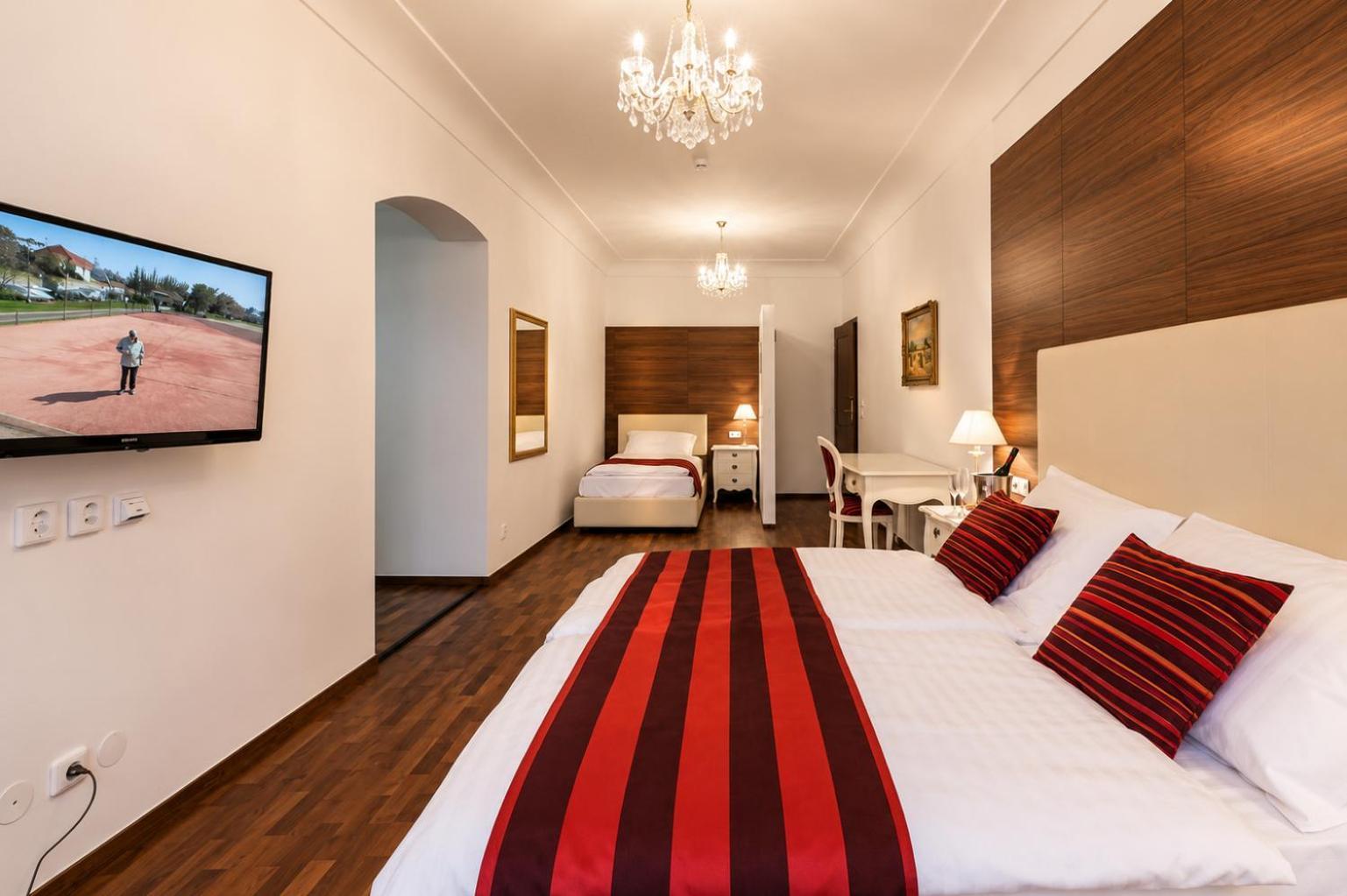 Executive Triple Room