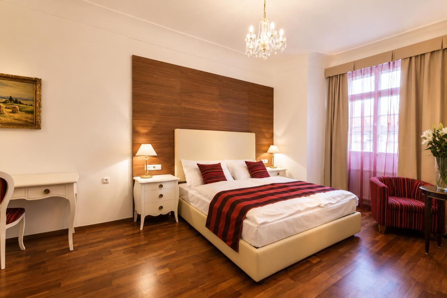 Executive Triple Room