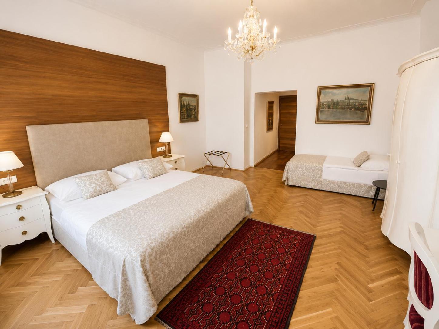 Deluxe Triple Room