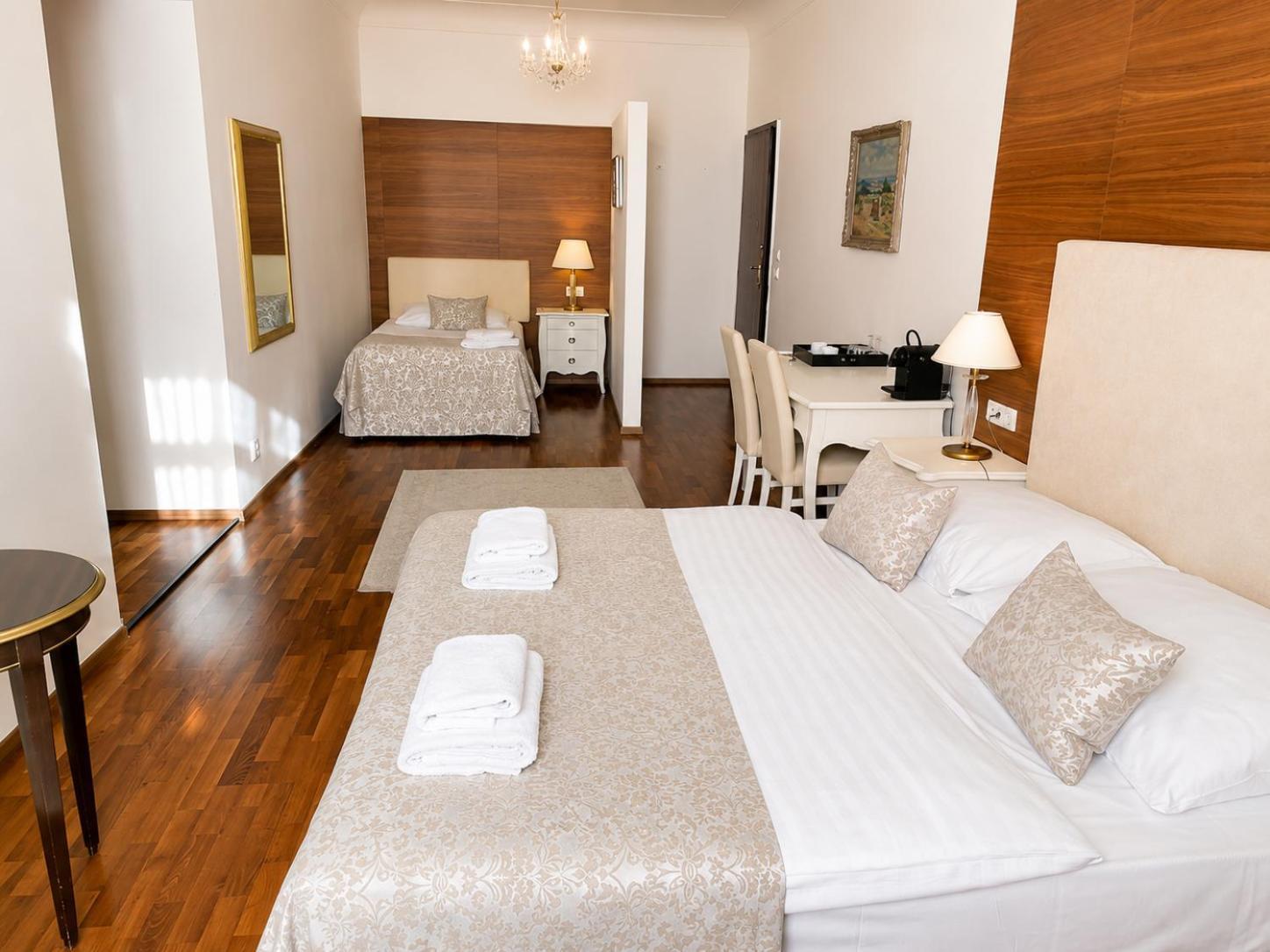 Executive Triple Room